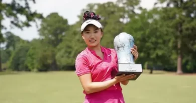Lucy Li Golfer