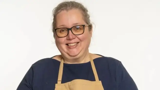 Gill Howard Bake Off Wiki, Age, Husband, Partner, Married, Bio